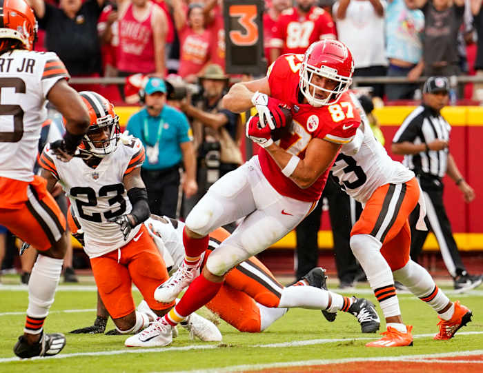 Sep 12, 2021; Kansas City, Missouri, USA; Kansas City Chiefs tight end Travis Kelce (87) scores a touchdown against the Cleveland Browns during the second half at GEHA Field at Arrowhead Stadium. Mandatory Credit: Jay Biggerstaff-USA TODAY Sports